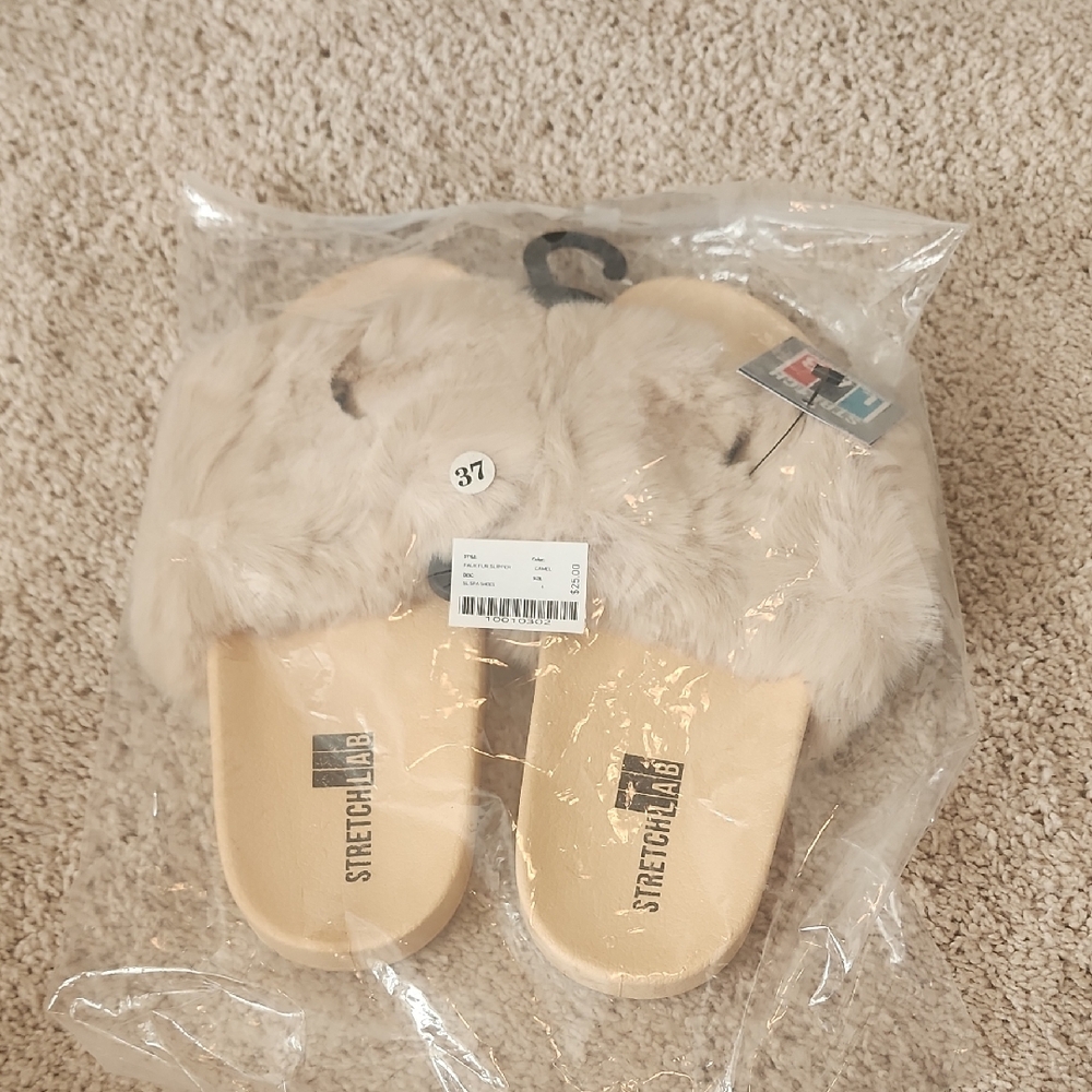 Stretch Lab Fuzzy Slippers